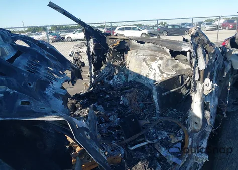 2022 Ford F-150 Lariat z USA, uszkodzony, nr VIN 1FTFW1E88NKF21377